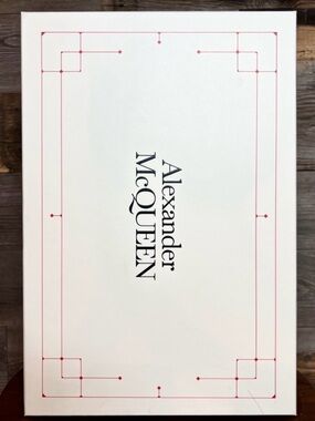 GIFT BOX Alexander McQueen | Storage, Organization, Photos, Decor & More✨